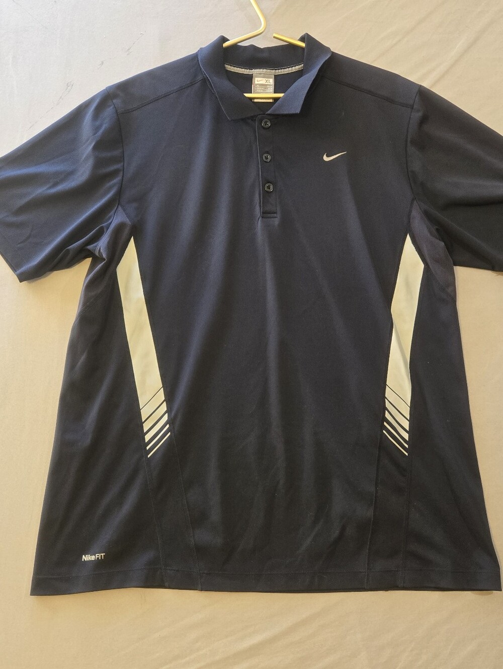 Nike Fit Dry Men’s Navy Polo with White Accents Sz XL